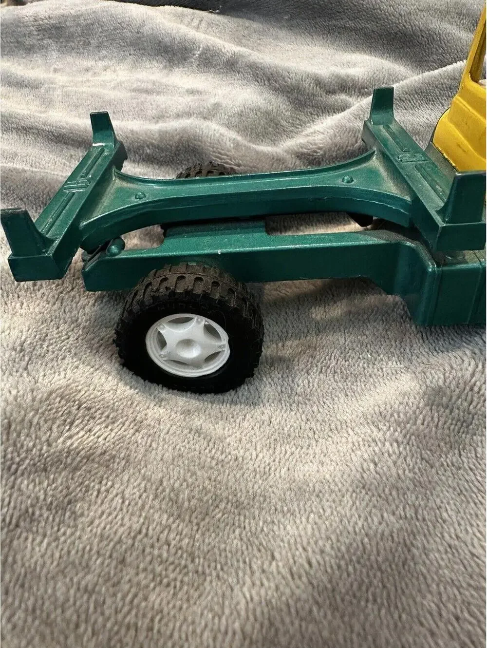VTG 1969 Hubley Log Truck Gabriel Industries Inc 1911 Pressed Steel Green 7